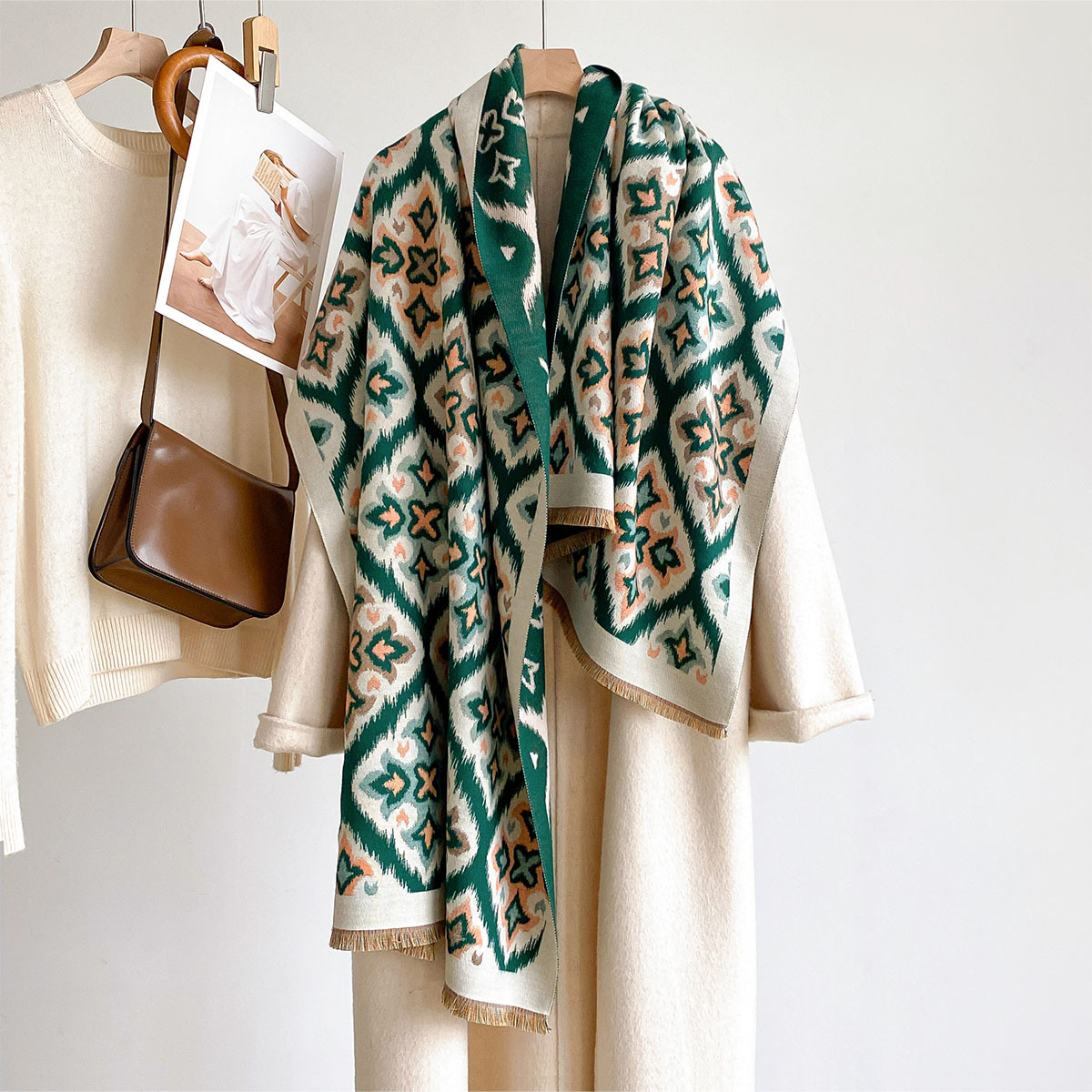 Woven Scarf Blanket - Cachecol Reversível de Imitação de Cashmere