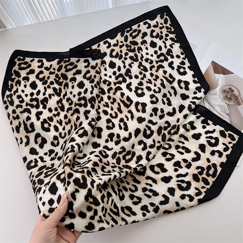 70cm quadrado de luxo leopardo - Scarf Silk Square avaliação e preço