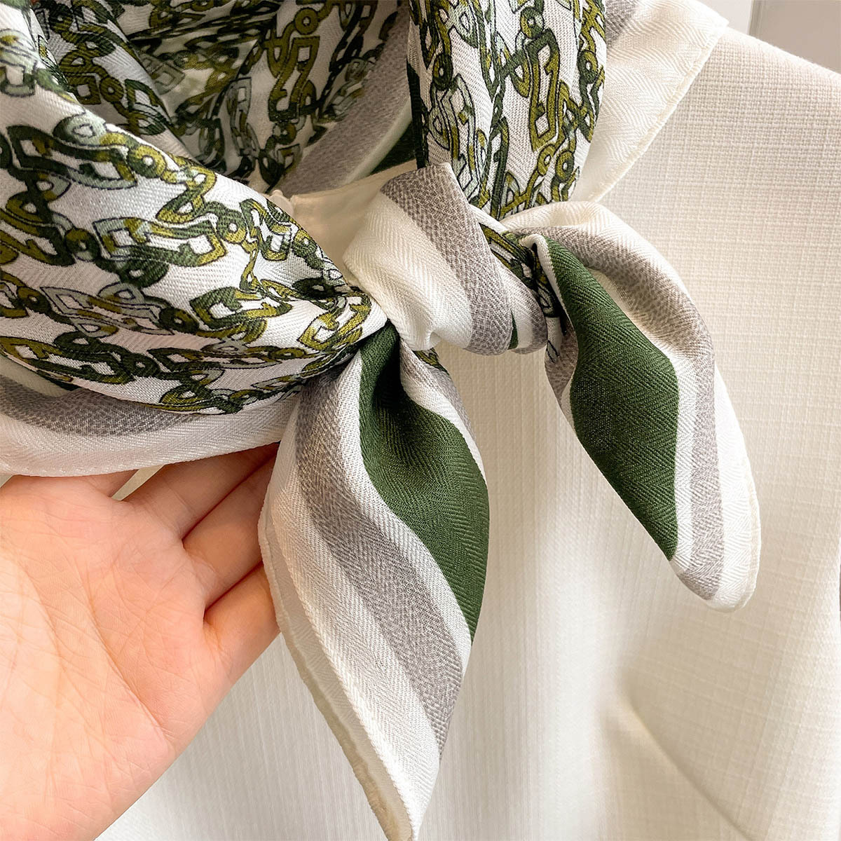 Novo Lenço de Algodão Feminino - Bandana Cotton avaliação e preço