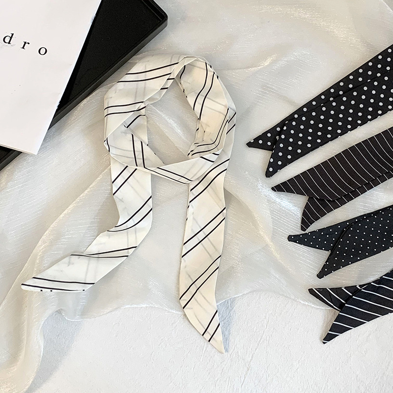 Novo lenço de seda listrado de - Silk Tie Striped avaliação e preço